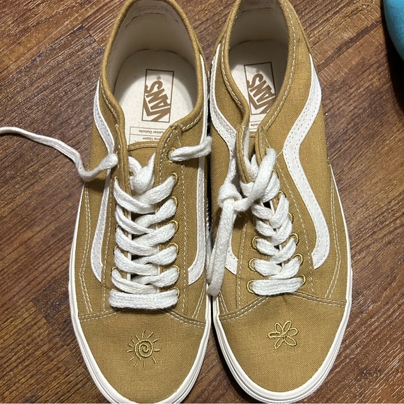 Vans Old Skool Style Size 8.5 - Picture 1 of 6